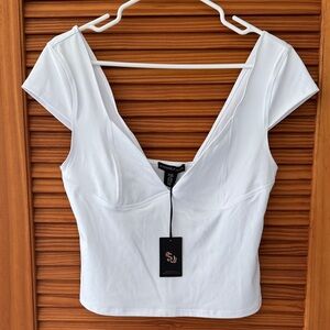 SINCERELY JULES White V-Neck Women's Top